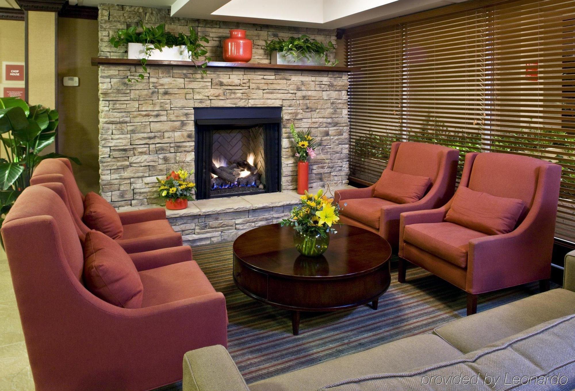 Four Points By Sheraton Downtown Hotel 4*